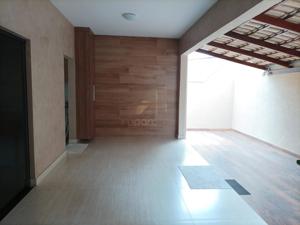 Casa 4 quartos 2 banheiros 456m²
