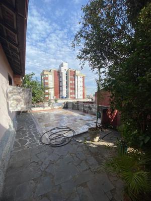 Casa 5 quartos 1 vaga 208m²