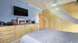 Casa 6 quartos 1 vaga 240m²