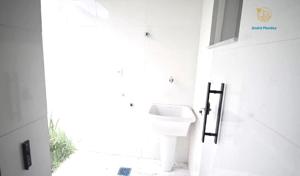 Casa 3 quartos 3 banheiros 162m²