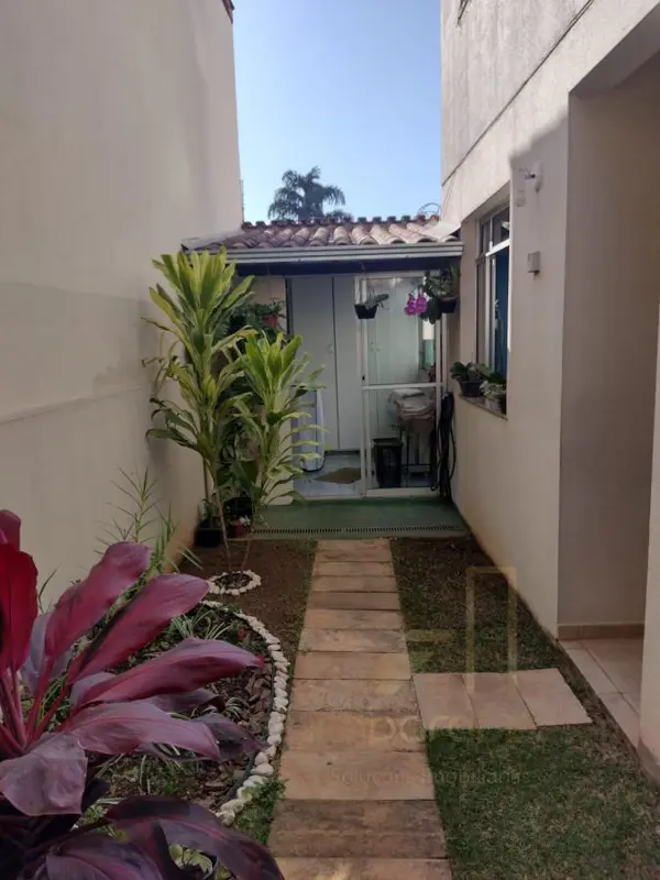 Apartamento 3 quartos 2 banheiros 121,54m²
