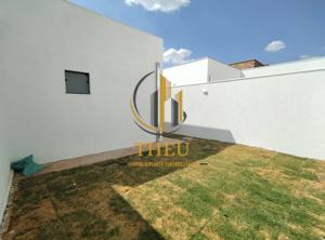 Apartamento 3 quartos 2 banheiros 300m²
