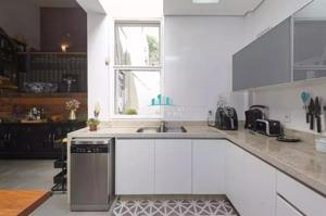 Apartamento 4 quartos 2 banheiros 321m²