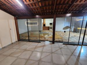 Apartamento 3 quartos 3 banheiros 200m²