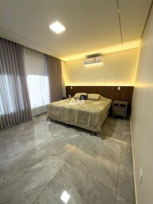 Apartamento 3 quartos 2 banheiros 1365m²