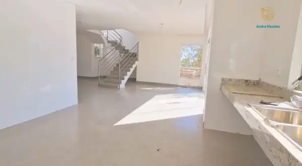 Casa 4 quartos 4 banheiros 400m²