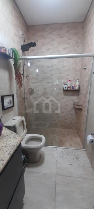 Casa 4 quartos 6 vagas 300m²