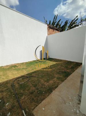 Apartamento 3 quartos 2 banheiros 300m²

