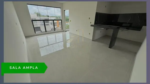 Casa 3 quartos 2 banheiros 80m²
