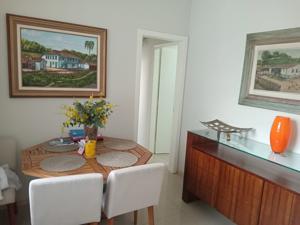 Apartamento 3 quartos 3 banheiros 172m²