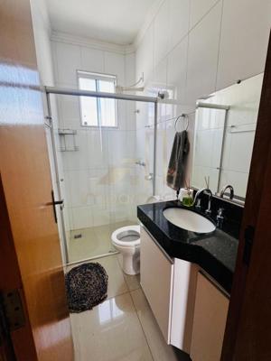 Apartamento 4 quartos 3 banheiros 160m²

