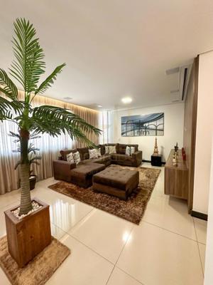 Casa 5 quartos 6 banheiros 810m²
