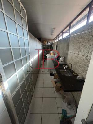 Apartamento 8 quartos 4 banheiros 360m²