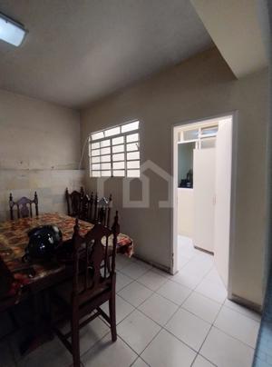 Casa 5 quartos 2 vagas 278m²