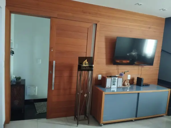 Apartamento 3 quartos 2 banheiros 366m²