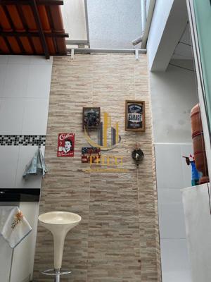 Apartamento 3 quartos 2 banheiros 85m²
