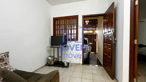 Casa 3 quartos 2 banheiros 80m²