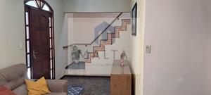 Casa 4 quartos 2 banheiros 174m²