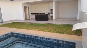 Casa em condomínio 2 quartos 2 vagas 127m²