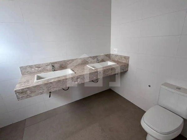 Cobertura 10 quartos 5 vagas 205m²