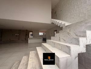 Casa em condomínio 2 quartos 4 vagas 390m²