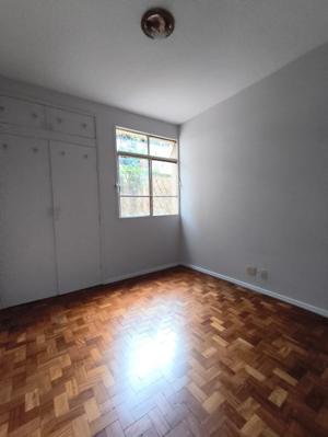 Apartamento 3 quartos 2 banheiros 180m²
