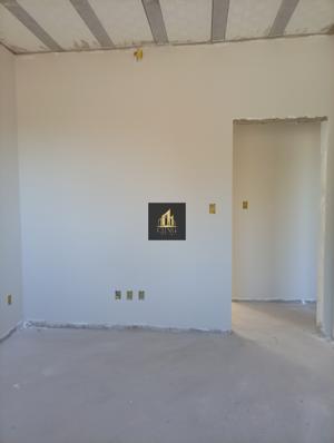 Casa 4 quartos 1 banheiro 220m²