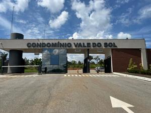 Lote em condomínio 1004m²