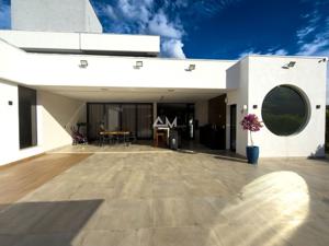 Apartamento 3 quartos 2 banheiros 1365m²