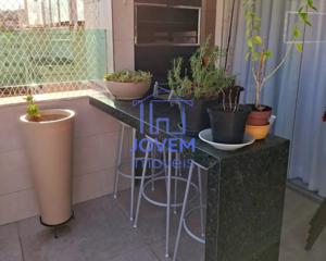 Apartamento 4 quartos  banheiros 140m²