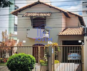 Casa 3 quartos 3 banheiros 230m²