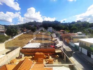 Prédio 2 quartos 2 vagas 320m²