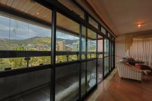 Apartamento 4 quartos 3 banheiros 330m²