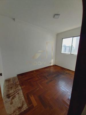 Apartamento 3 quartos 3 banheiros 143m²
