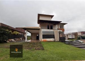 Casa em condomínio 2 quartos 4 vagas 390m²