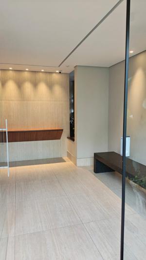 Apartamento 3 quartos 3 banheiros 240m²