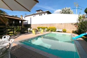 Casa 5 quartos 5 banheiros 555m²
