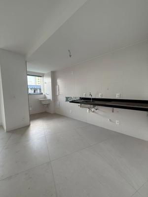 Apartamento 3 quartos 2 banheiros 104m²