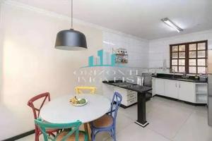 Apartamento 3 quartos 5 banheiros 293m²