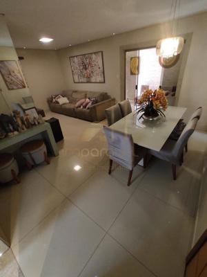 Apartamento 3 quartos 2 banheiros 185m²
