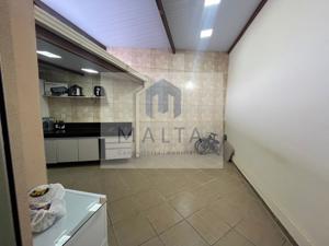 Casa 3 quartos 3 banheiros 156m²