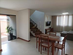 Casa 4 quartos 2 banheiros 456m²
