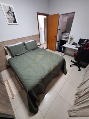 Casa 3 quartos 2 banheiros 
