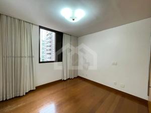 Apartamento 4 quartos 3 vagas 273m²