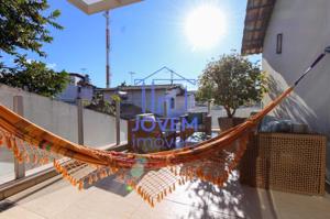 Casa 4 quartos 4 banheiros 336m²