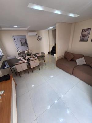 Casa 3 quartos 2 banheiros 
