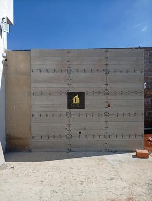 Casa 4 quartos 1 banheiro 220m²