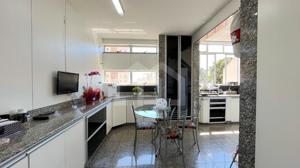 Cobertura 3 quartos 1 vaga 160m²