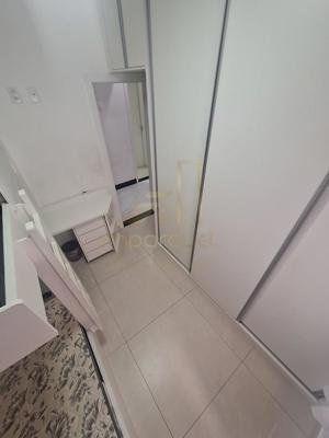 Apartamento 3 quartos 2 banheiros 153m²
