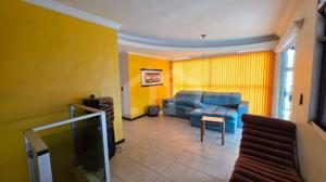 Casa 6 quartos 1 vaga 240m²